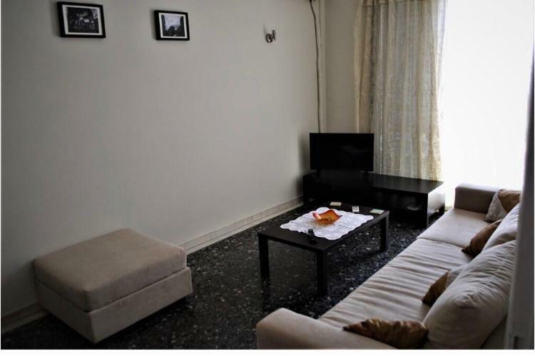 Central Flat In Argos With A View On Nafplio Bagian luar foto